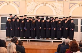 Promovirano 505 FOI-jevih prvostupnika/ca i magistra/ica