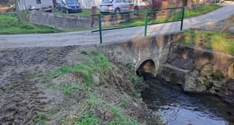 Potok Koruščak u naselju Remetinec