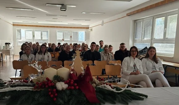 96 djelatnika Opće bolnice Varaždin postiglo viši stupanj stručnog i znanstvenog obrazovanja