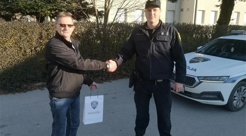 Nagrađeni uzorni vozač Stjepan Toma / Foto: PU varaždinska