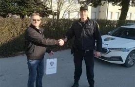 Nagrađeni uzorni vozač Stjepan Toma / Foto: PU varaždinska