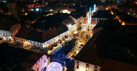 Ispraćaj Stare i doček Nove godine uz Moto Mrazove, koncerte i Novogodišnju utrku