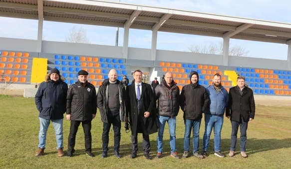 Radovi na uređenju tribine nogometnog centra NK Varteksa u Hrašćici pred završetkom