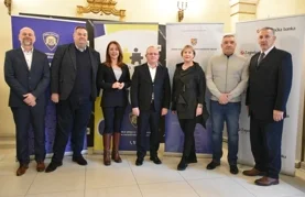 Povodom deset godina rada Zaklade Sveti Mihael izvedena je predstava „Zmajevi koji ne lete“