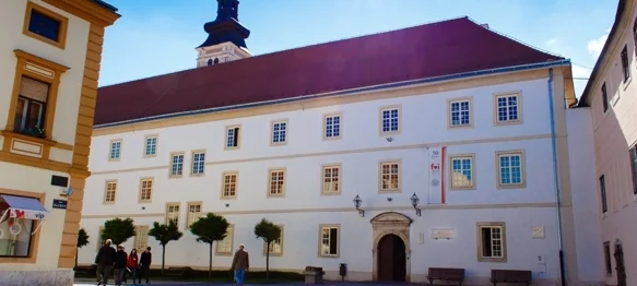 Zgrada Fakulteta organizacije i informatike