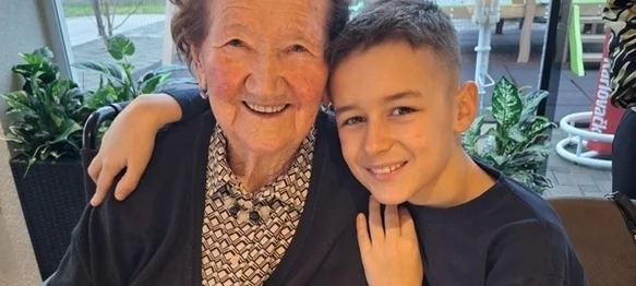 Baka Marija Šestak u krugu obitelj i prijatelje proslavila 100. rođendan