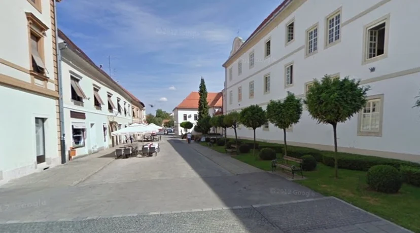 U ožujku se započinje s uređenjem Pavlinske ulice ispred katedrale i fakulteta