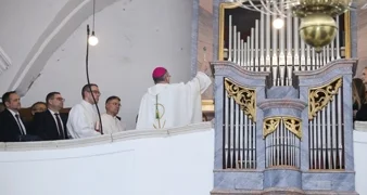 Biskup Radoš blagoslovio obnovljene orgulje župne crkve u Bednji