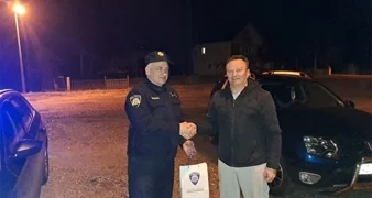 Uzornog vozača Branka Husnjaka nagradili su pripadnici PU varaždinske