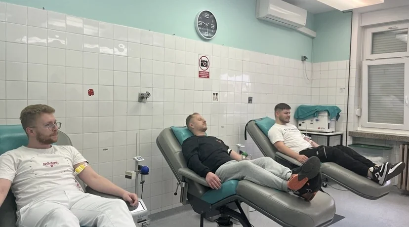 Dobrovoljnim darivanjem krvi medicinskih sestara i tehničara obilježen Svjetski dan bolesnika