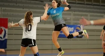 Igračica Koke Martina Krajpl u susretu protiv zagrebačke Lokomotive