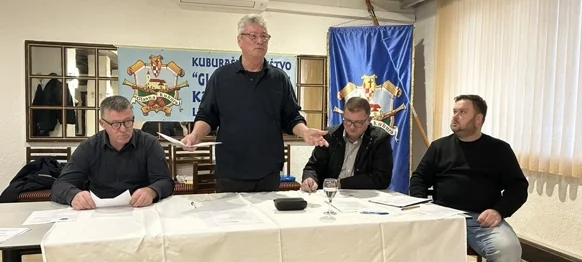 Stjepan Kapustić i dalje na čelu Kuburaškog društva &bdquo;Glasna kubura&rdquo;