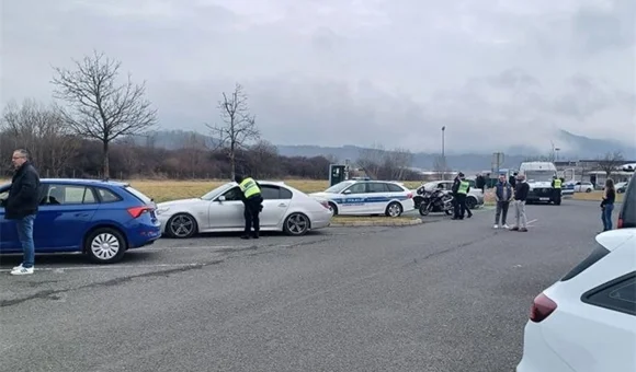 Pojačani nadzor prometa na autocesti: kontrolirano 30 teretnih i 45 osobnih vozila, utvrđeno 19 prekršaja