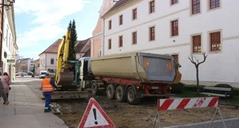 Započelo uređivanje Pavlinske ulice u Varaždinu, novo ruho najkasnije do 1. kolovoza