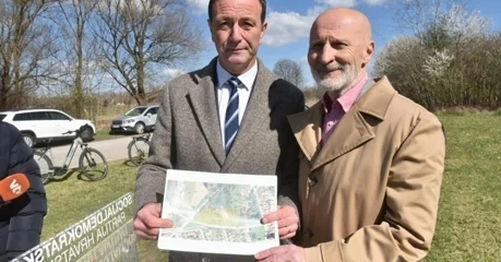 Gradonačelnik Neven Bosilj i Bruno Ister predstavili lokaciju budućeg novog doma za umirovljenike