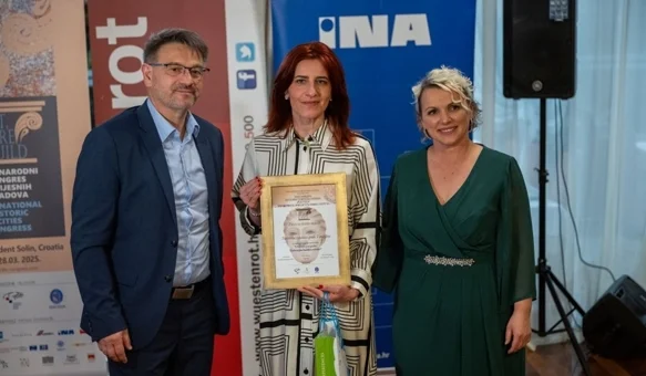 Nagrada je u ime Turističke zajednice grada Varaždina primila Smiljana Mlakar