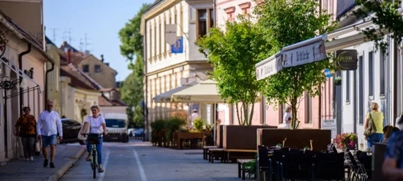 &bdquo;PopUp susedi&rdquo; pozivaju na druženje u Šenoinu ulicu: zelena i društvena rješenja za užurbani urbani prostor