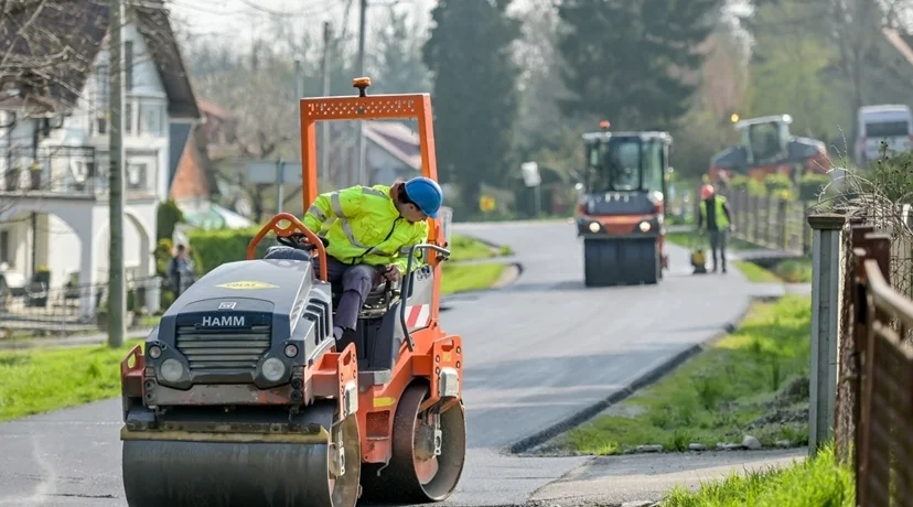 Župan Anđelko Stričak u nazočnosti načelnika Općine Maruševec Maria Klapše obišao radove na uređenju županijske prometnice