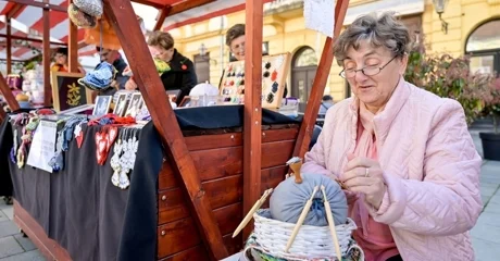 Uključite su u humanitarni buvljak dječje odjeće i obuće - donacije idu za djecu oboljelu od malignih bolesti