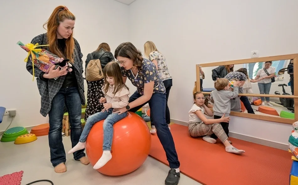 Novo ruho odjela za fizikalnu terapiju i rehabilitaciju djece