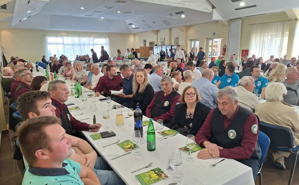 Otvorena 20. izložba vina &bdquo;Zlatna kapljica Jalžabet 2025.&ldquo;