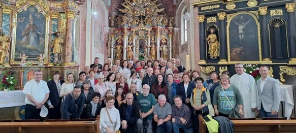 Caritasovi djelatnici na zajedničkom izletu u Karlovačkoj županiji i Samoboru