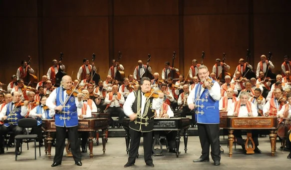 „Orkestar 100 violina” danas na varaždinskom Korzu
