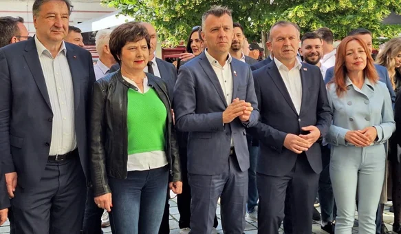 Uoči drugog kruga, HNS dao podršku Stričaku za još jedan mandat