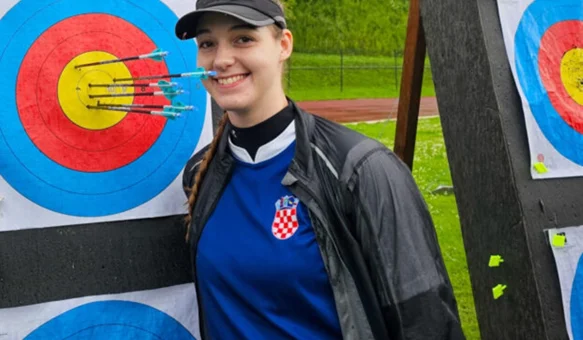 Amandi Mlinarić dvije medalje i novi hrvatski rekord