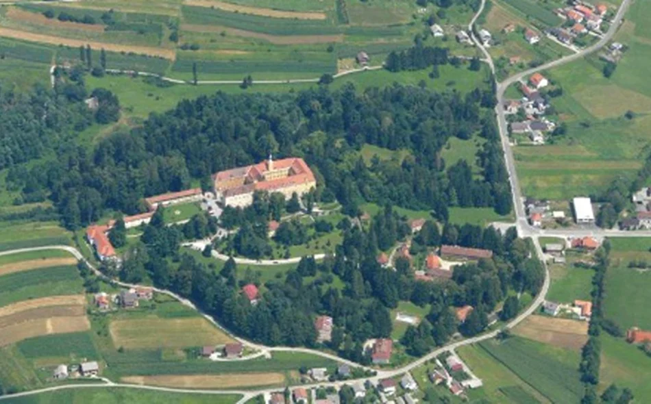 Do 6. lipnja otvoren natječaj za upis djece u Dječji vrtić „Latica”