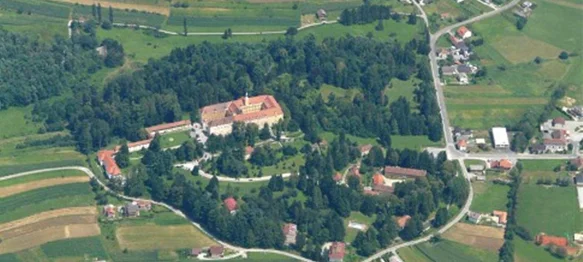 Zabava za sve generacije uz nastupe Kavalira, Fiškala, Cura iz centra...