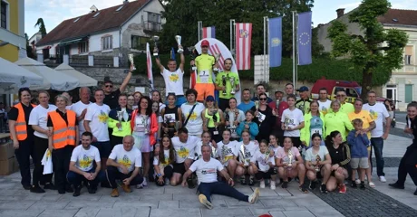 FOTO Utrka gradskim ulicama okupila trkače svih generacija