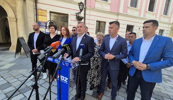 Stričak poručio: &quot;Prvi put se glasalo „za” i prvi put je „za” dobilo povjerenje&quot;