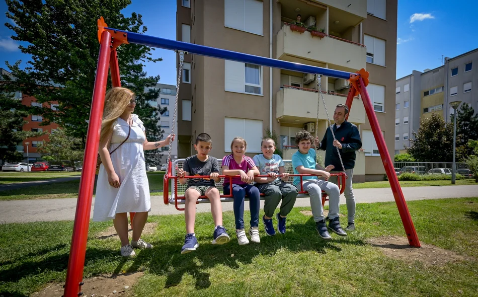 Postavljeno novo igralo za djecu s invaliditetom