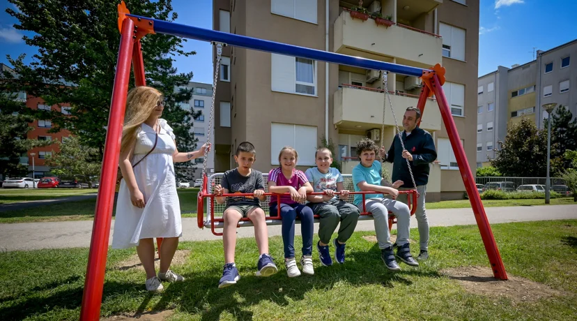 Postavljeno novo igralo za djecu s invaliditetom