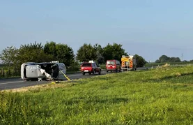 Ludbreški vatrogasci iz prevrnutog auta izvlačili prikliještene osobe