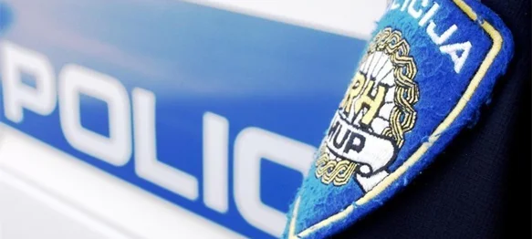 Zabio se u traktor, 83-godišnji traktorist završio u bolnici