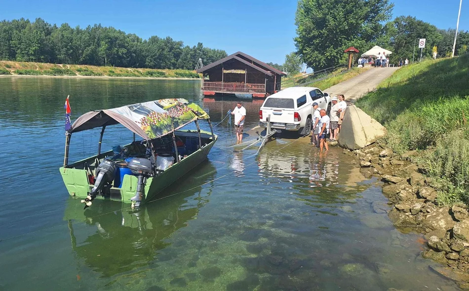 Branitelji iz Varaždinske županije 20. put krenuli rijekom Dravom do Vukovara