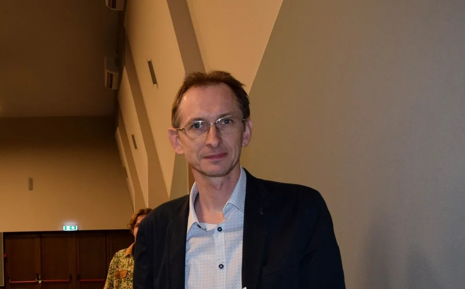 Večeras predstavljanje pjesničke zbirke Darka Fodera