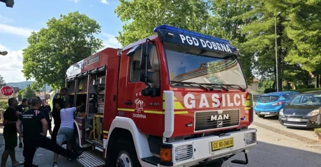 Vatrogasci dobili novo interventno vozilo