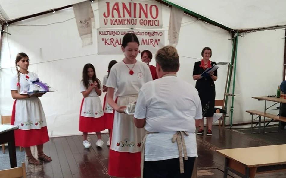 Članicama Udruge „Starinski žmaki“ druga nagrada za najbolju bučnicu