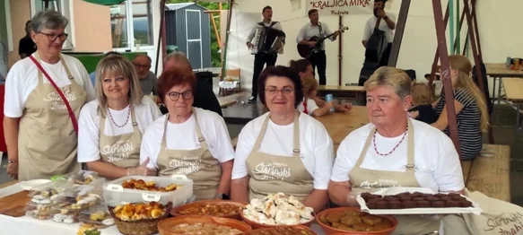 Članicama Udruge &bdquo;Starinski žmaki&ldquo; druga nagrada za najbolju bučnicu