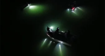 S mosta skočio u derivacioni kanal i u jednom trenutku nestao pod vodom