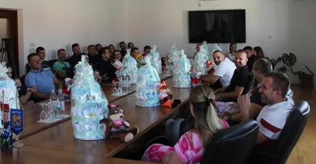Proslava Rokova započela na najljepši način - prijamom za bebe