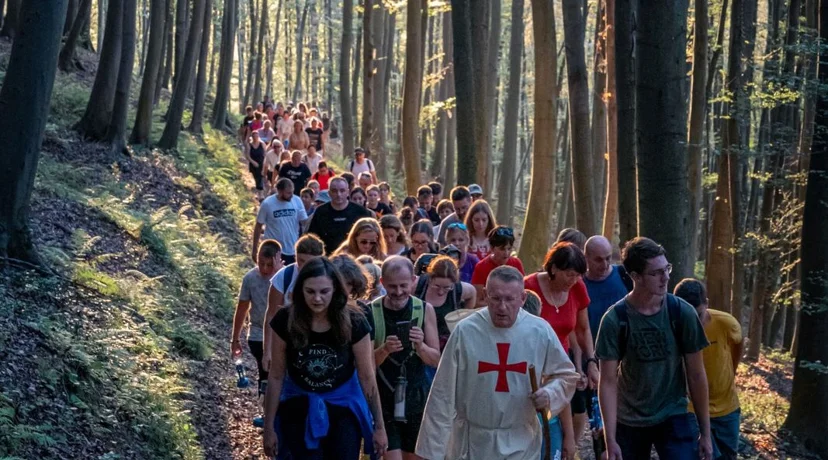 Kod Črlenog fratra vas očekuju srednjovjekovne delicije, vitezovi i dame te priče iz davnine