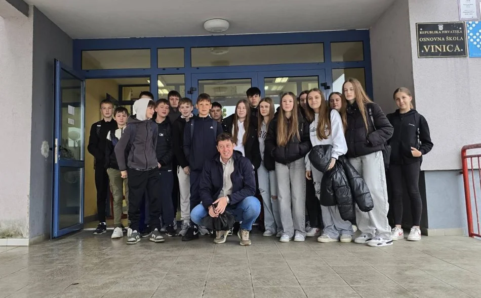 Općina Vinica financira radne bilježnice, atlase, likovne mape...