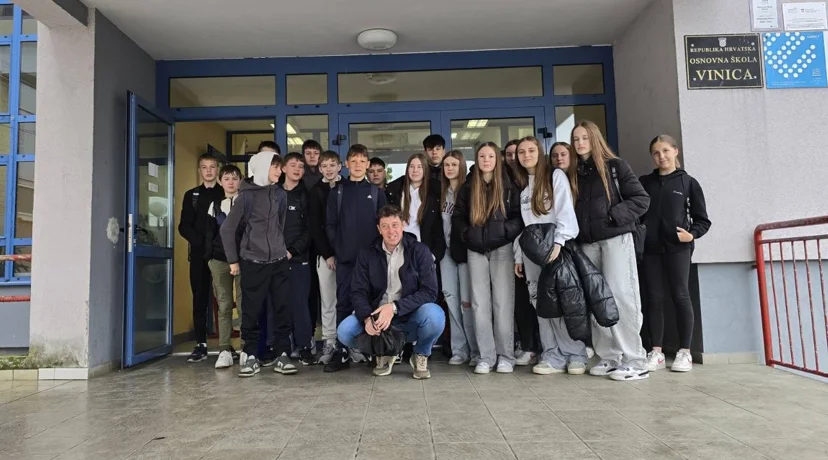 Općina Vinica financira radne bilježnice, atlase, likovne mape...