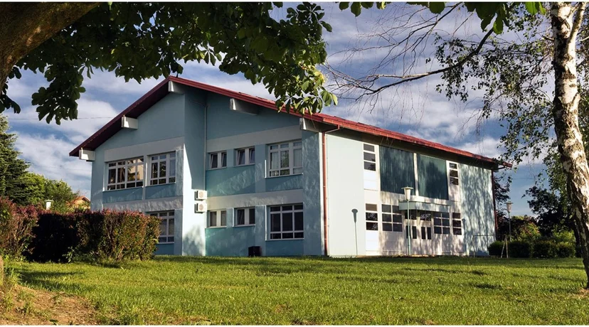 Svim osnovnoškolcima besplatne radne bilježnice