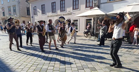 VIDEO: Kad zasvira Brazzmatazz ulice Varaždina postaju plesni podij!