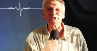 AUDIO Enes Kišević čitat će poeziju na glazbeno-pjesničkoj večeri